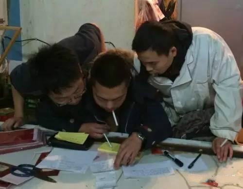鹵煮龍蝦多年不做線上市場(chǎng)竟是因?yàn)檫@個(gè)... 鹵煮龍蝦多年不做線上市場(chǎng)竟是因?yàn)檫@個(gè)...